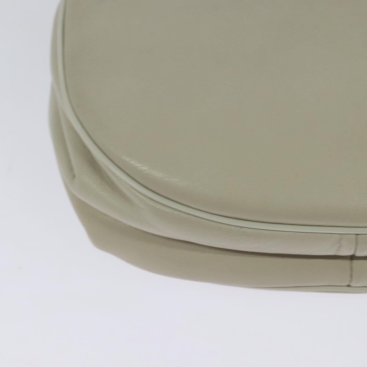 Givenchy 4G Shoulder Bag Leather White Leather Bag (Pre-Owned)