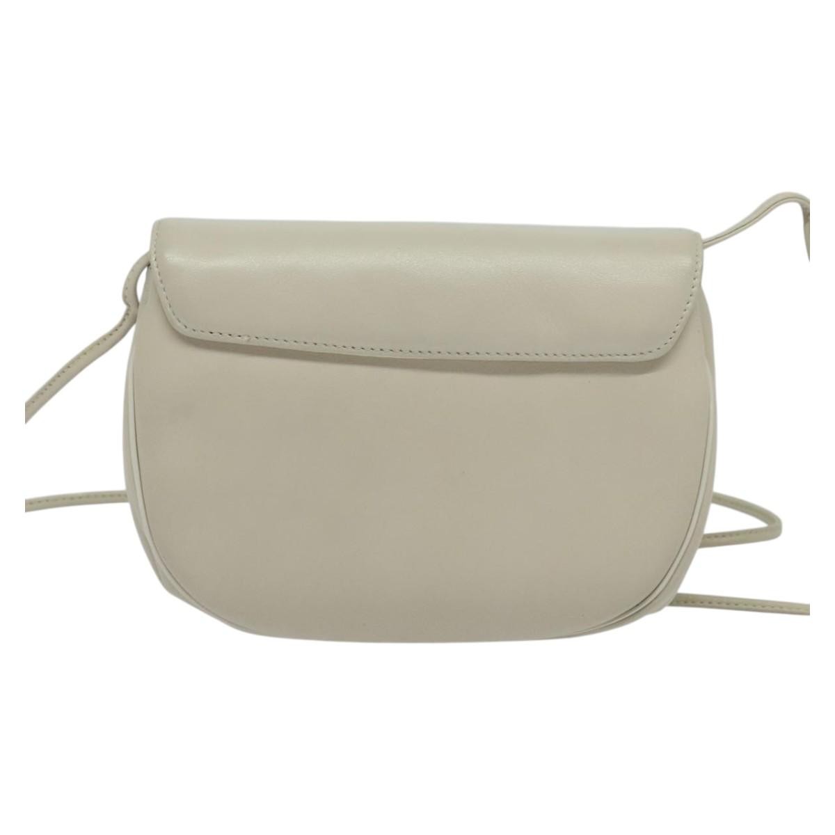 Givenchy 4G Shoulder Bag Leather White Leather Bag (Pre-Owned)
