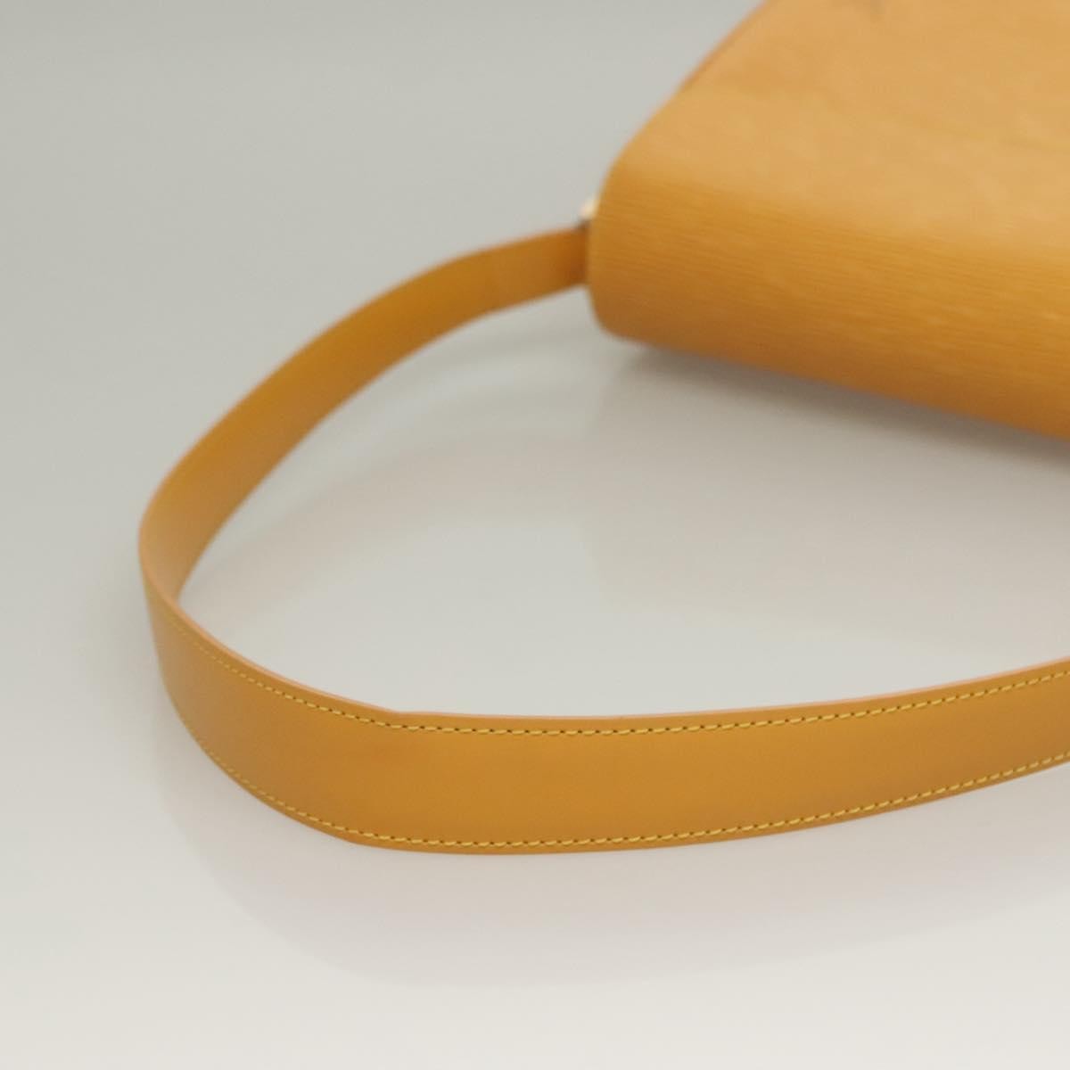 Louis Vuitton Buci Handbag Epi Leather Yellow Leather Shoulder Bag Bag (Pre-Owned)