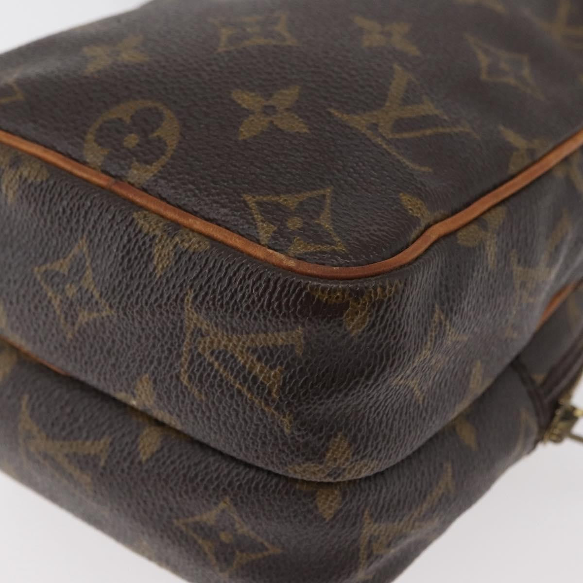 Louis Vuitton Amazone Bag Monogram Canvas Brown Canvas Shoulder Bag Bag (Pre-Owned)