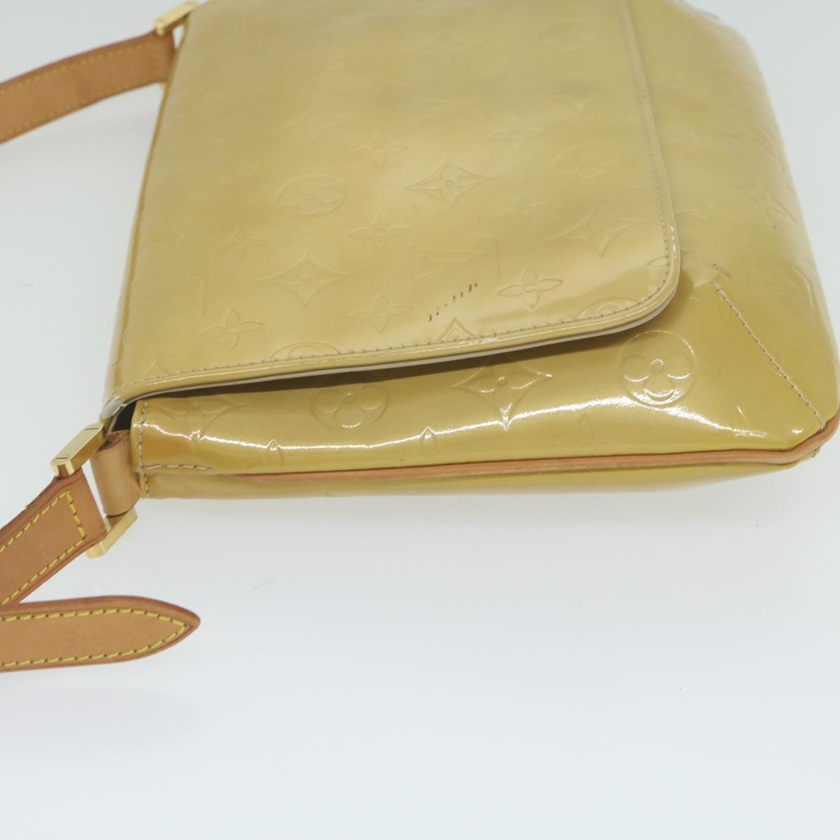 Louis Vuitton Thompson Street Handbag Monogram Vernis Beige Patent_Leather Shoulder Bag Bag (Pre-Owned)