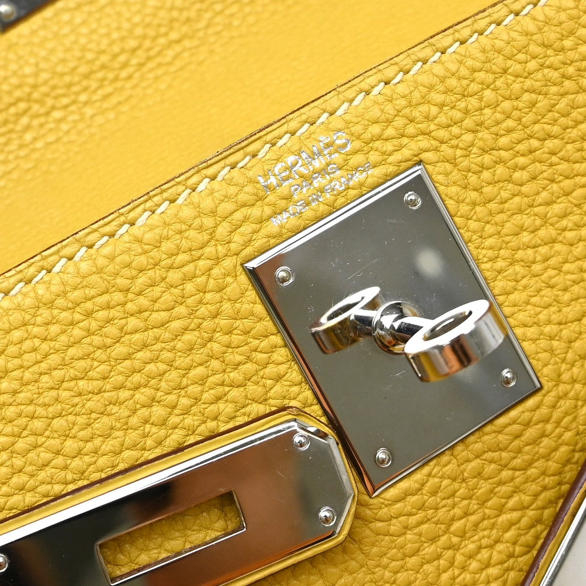 Hermes Kelly Handbag Yellow Epsom With Palladium Hardware Yellow Leather Handbag (Pre-Owned)