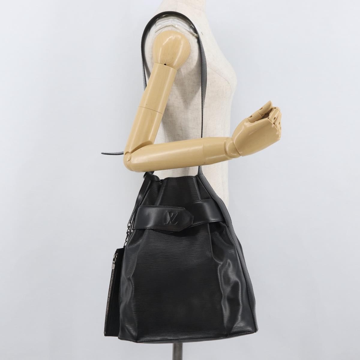 Louis Vuitton Vintage Sac D'epaule Handbag Epi Leather Black Leather Shoulder Bag Bag (Pre-Owned)