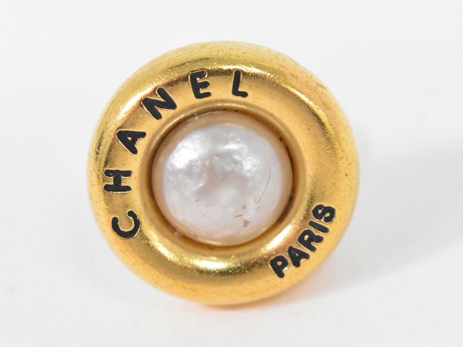 Chanel Cc Hoop Clip-On Earrings Crystal Embellished Metal Gold Gold_Plated Earrings Jewelry (Pre-Owned)