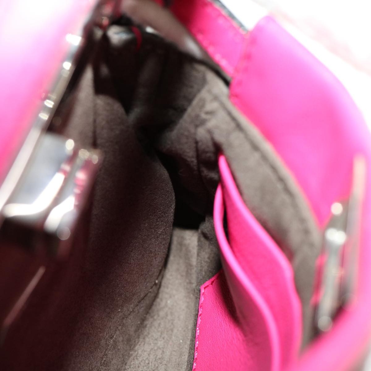 Fendi Peekaboo Bag Leather Pink Leather Handbag (Pre-Owned)