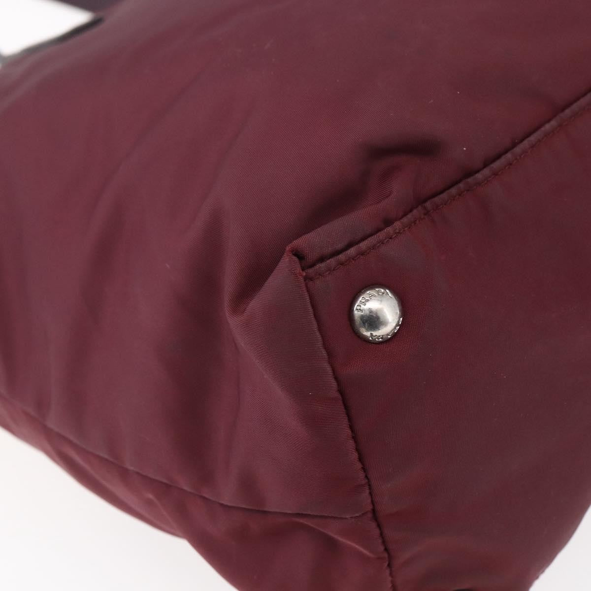 Prada Vintage Zip Tote Tessuto Burgundy Nylon Tote Bag Bag (Pre-Owned)