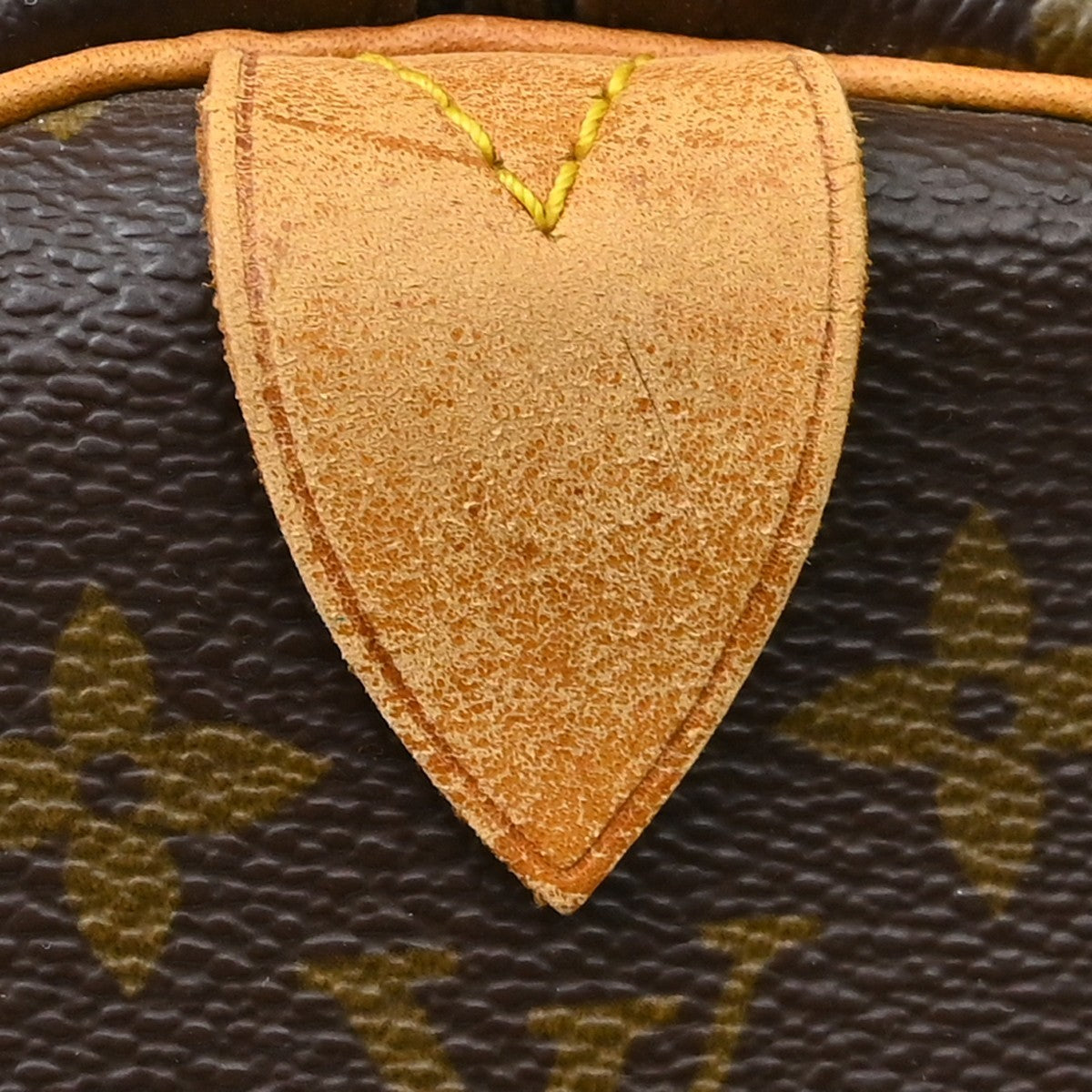 Louis Vuitton Keepall Bag Monogram Canvas Brown Canvas Travel Bag Bag (Pre-Owned)