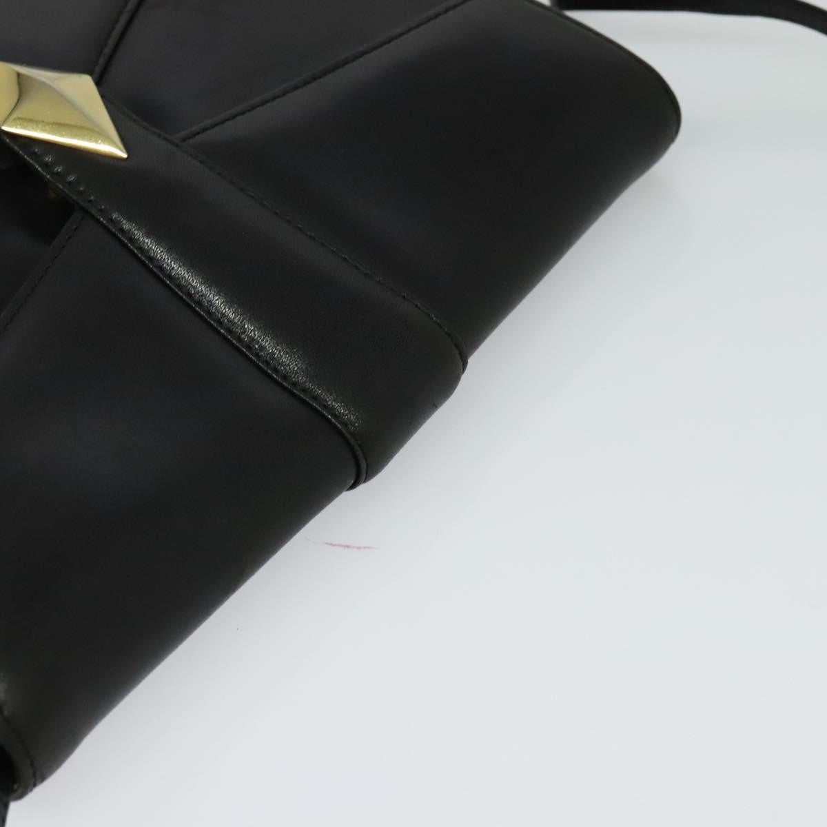 Givenchy Shoulder Bag Leather Black Leather Shoulder Bag Bag (Pre-Owned)