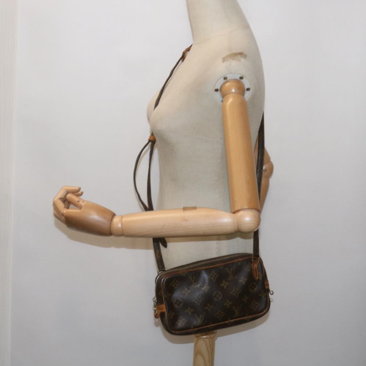 Louis Vuitton Pochette Marly Bandouliere Bag Monogram Canvas Brown Canvas Shoulder Bag Bag (Pre-Owned)
