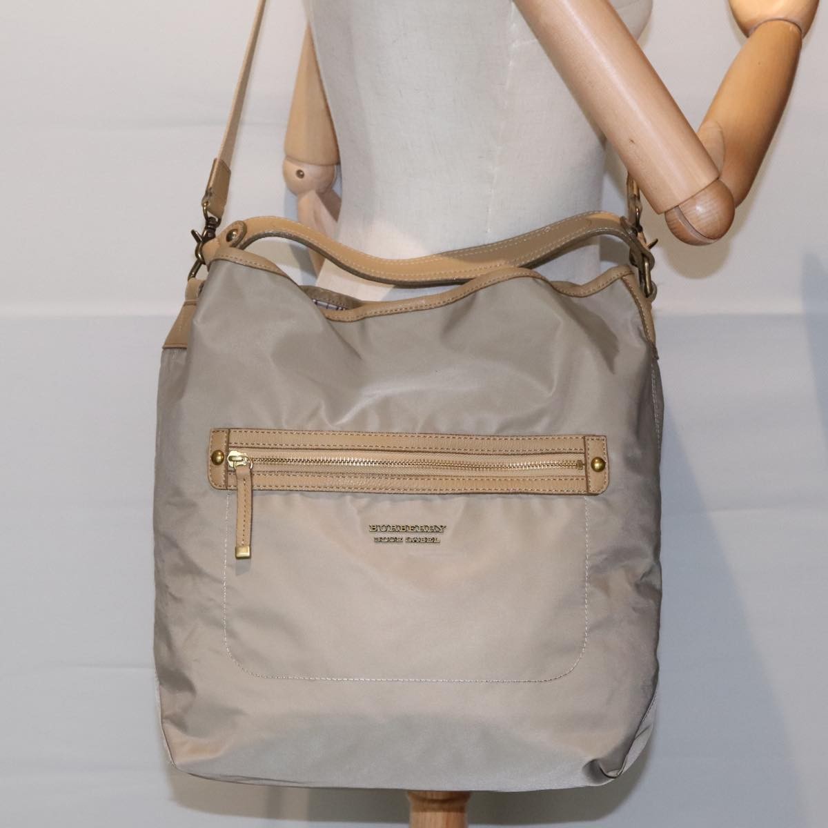 Burberry Blue Label Shoulder Bag Nylon Beige Nylon Shoulder Bag Bag (Pre-Owned)