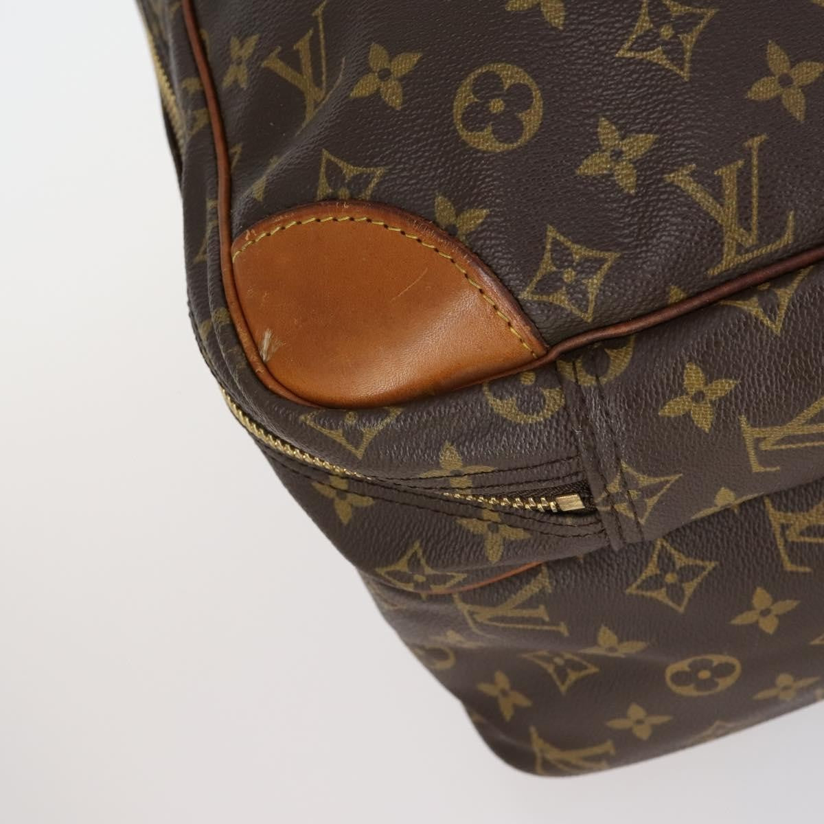 Louis Vuitton Sirius Handbag Monogram Canvas Brown Canvas Travel Bag Bag (Pre-Owned)