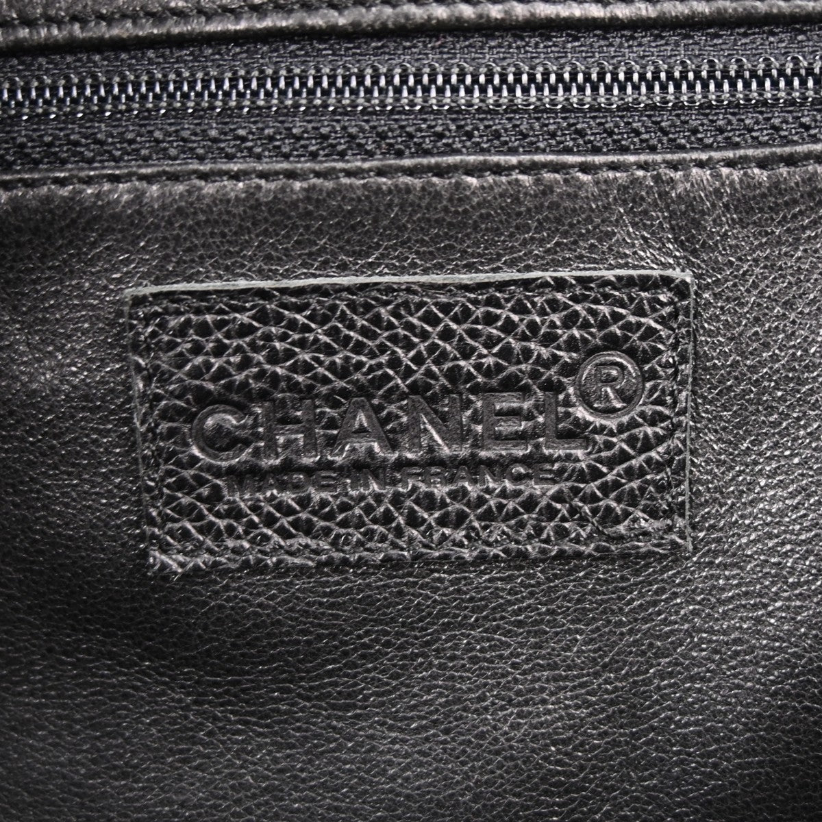 Chanel Embossed Logo Bowler Bag Quilted Caviar Black Leather Travel Bag Bag (Pre-Owned)