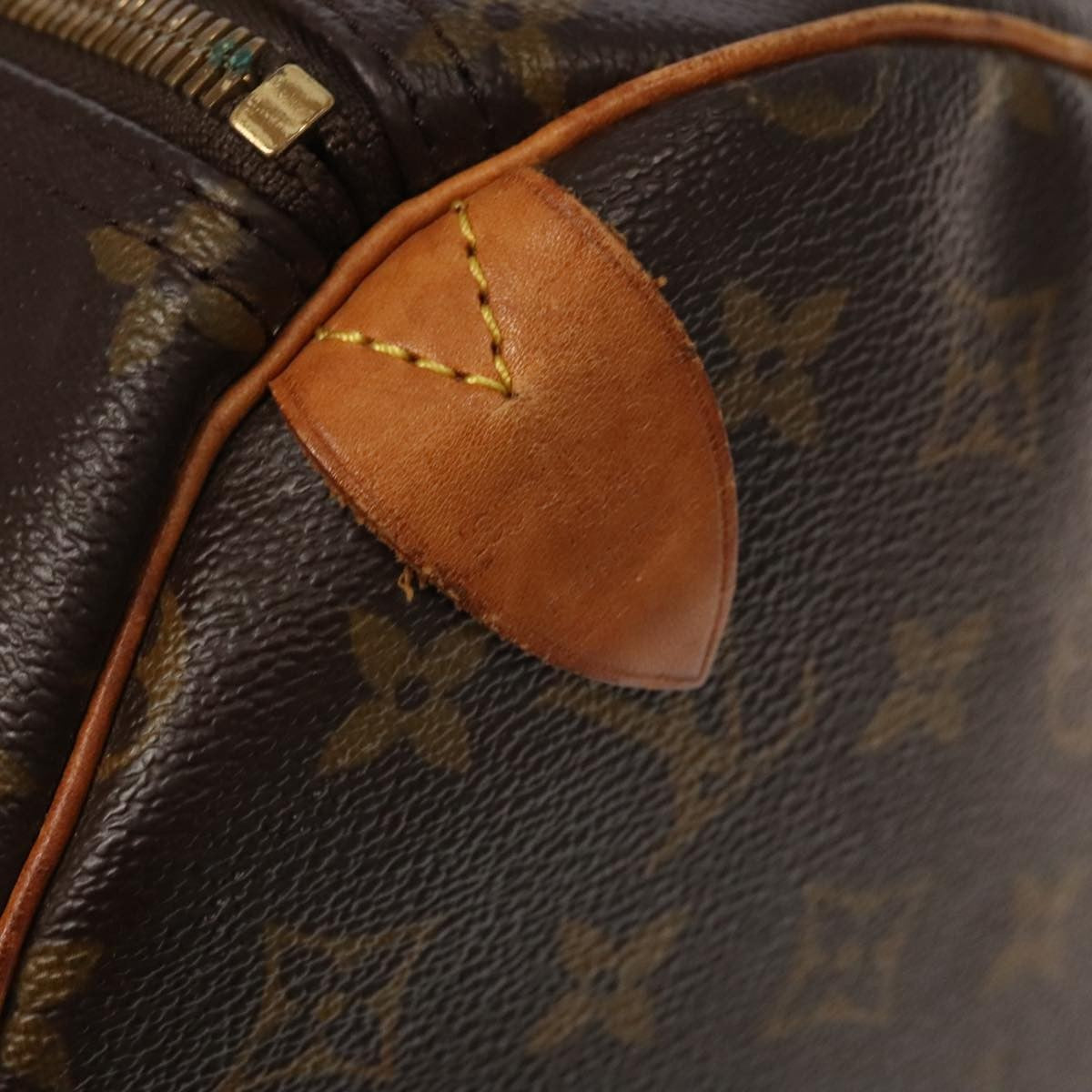 Louis Vuitton Keepall Bag Monogram Canvas Brown Canvas Travel Bag Bag (Pre-Owned)