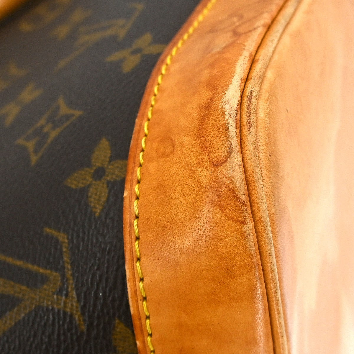 Louis Vuitton Alma Handbag Monogram Canvas Brown Canvas Handbag (Pre-Owned)
