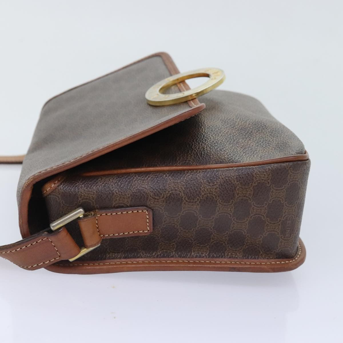 Celine Vintage Macadam Circle Logo Shoulder Bag Canvas And Leather Brown Canvas Shoulder Bag Bag (Pre-Owned)