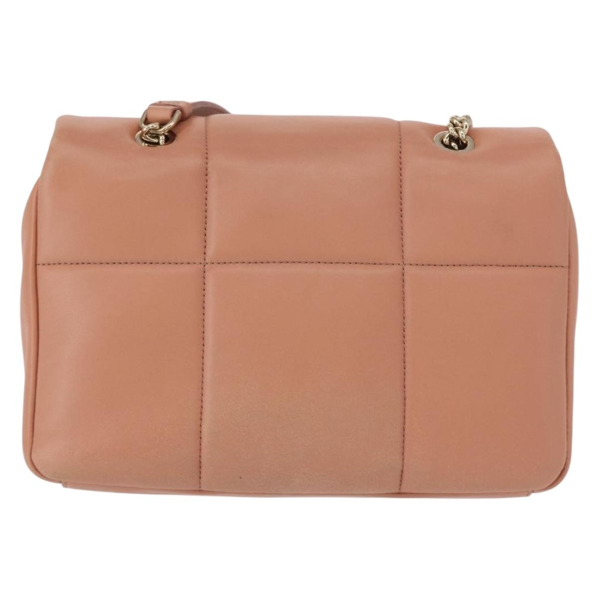 Salvatore Ferragamo Vara Soft Flap Bag Quilted Leather Pink Leather Shoulder Bag Bag (Pre-Owned)