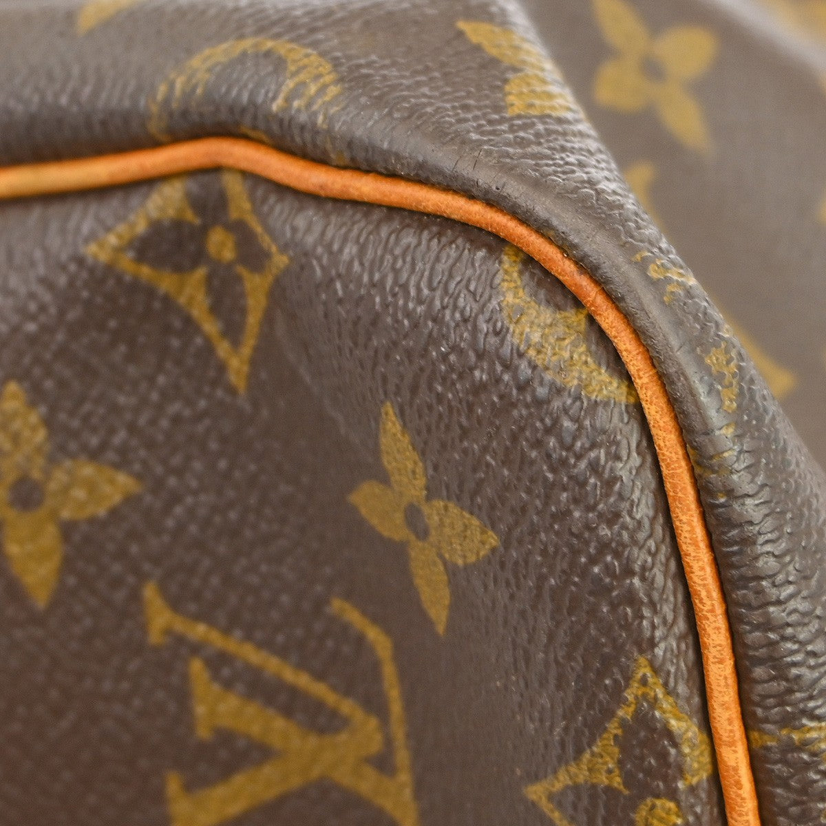 Louis Vuitton Keepall Bandouliere Bag Monogram Canvas Brown Canvas Travel Bag Bag (Pre-Owned)