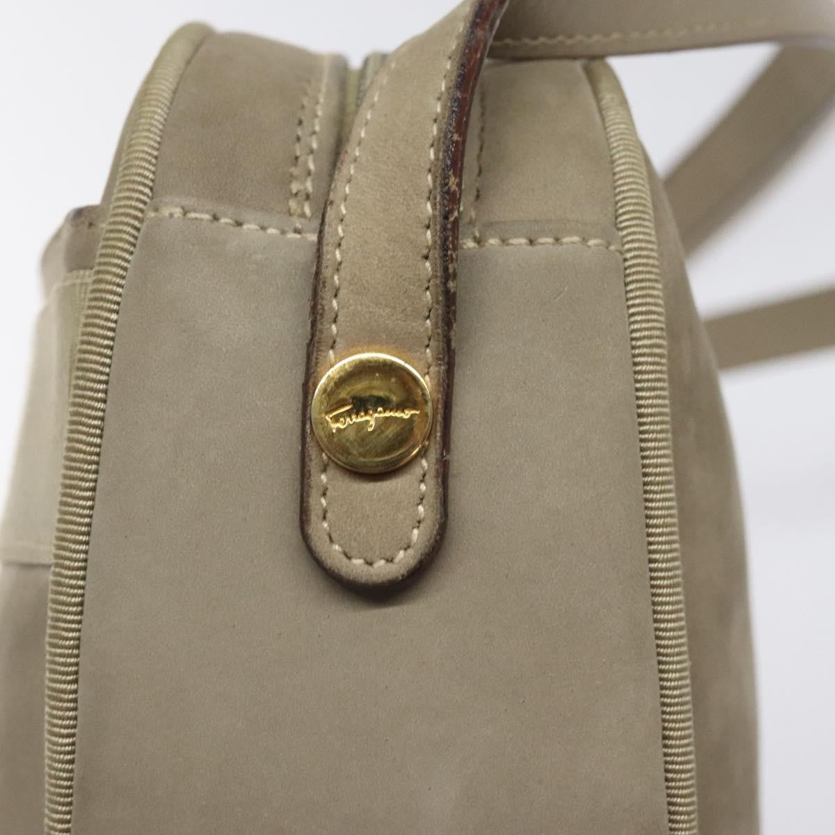 Salvatore Ferragamo Vara Bow Camera Shoulder Bag Suede Beige Suede Shoulder Bag Bag (Pre-Owned)