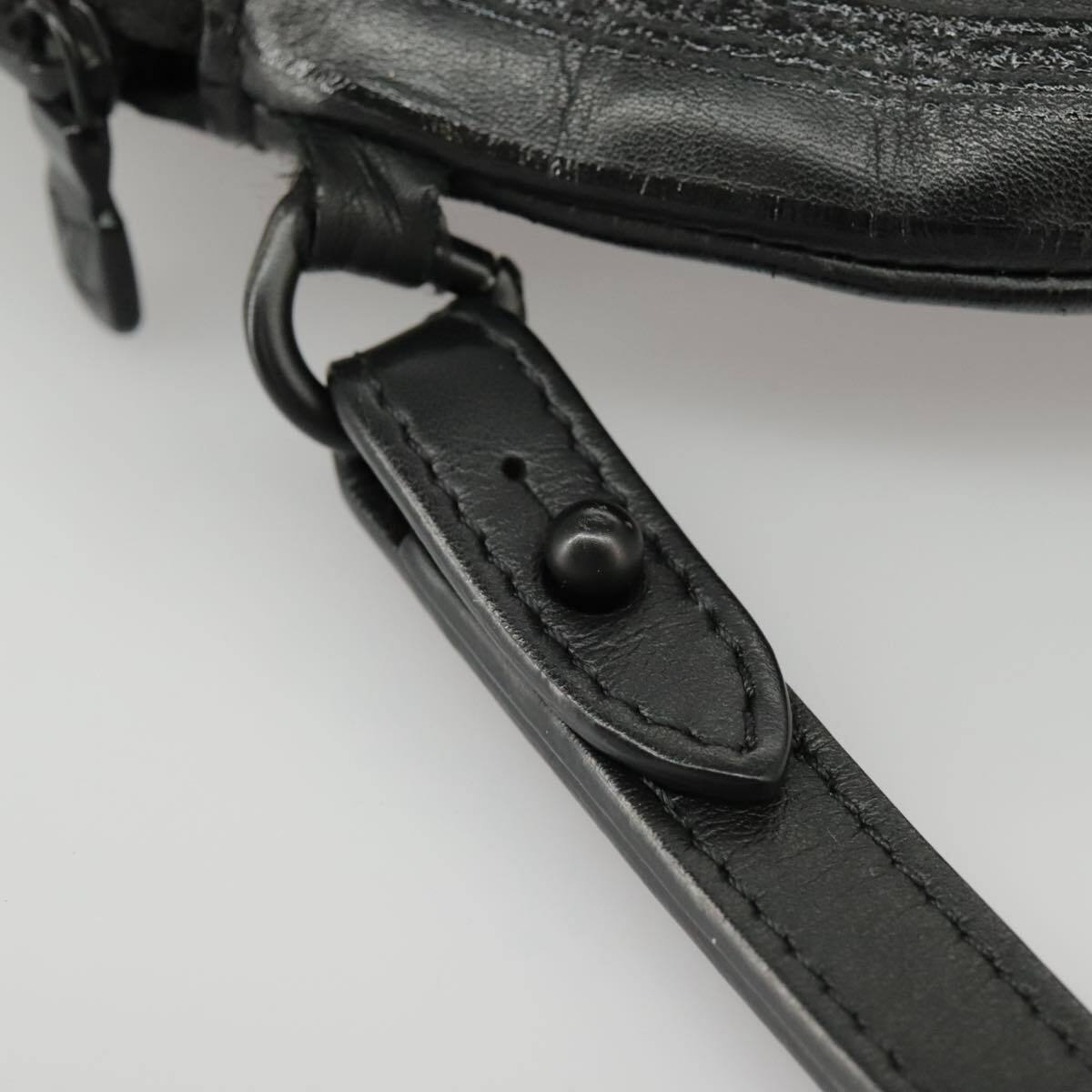Louis Vuitton Disk Pouch Leather Black Leather Clutche & Pouche Bag (Pre-Owned)