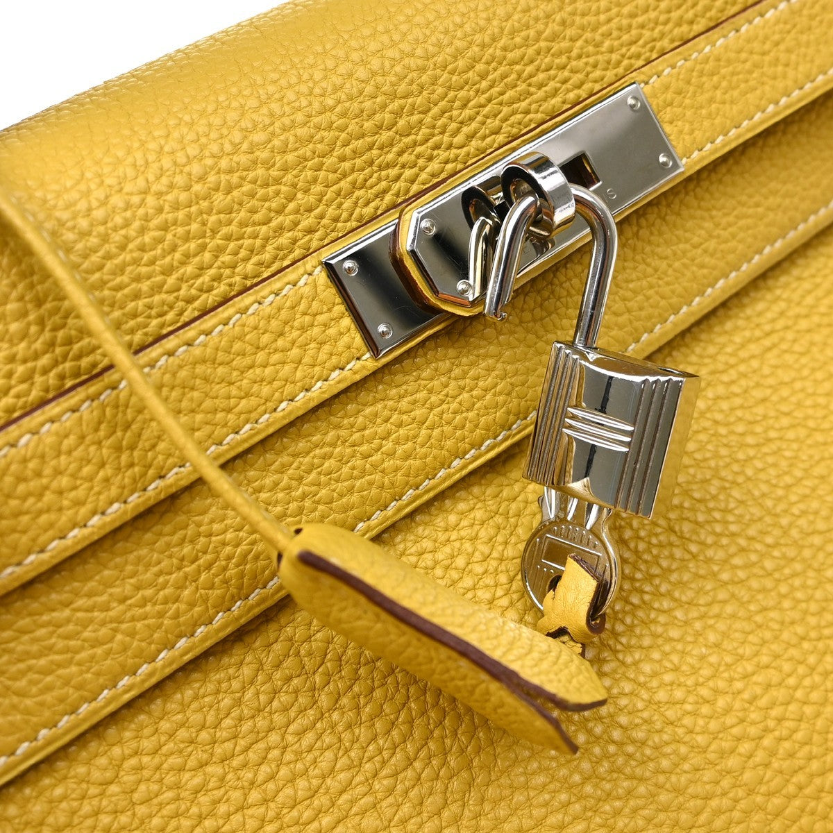 Hermes Kelly Handbag Yellow Epsom With Palladium Hardware Yellow Leather Handbag (Pre-Owned)