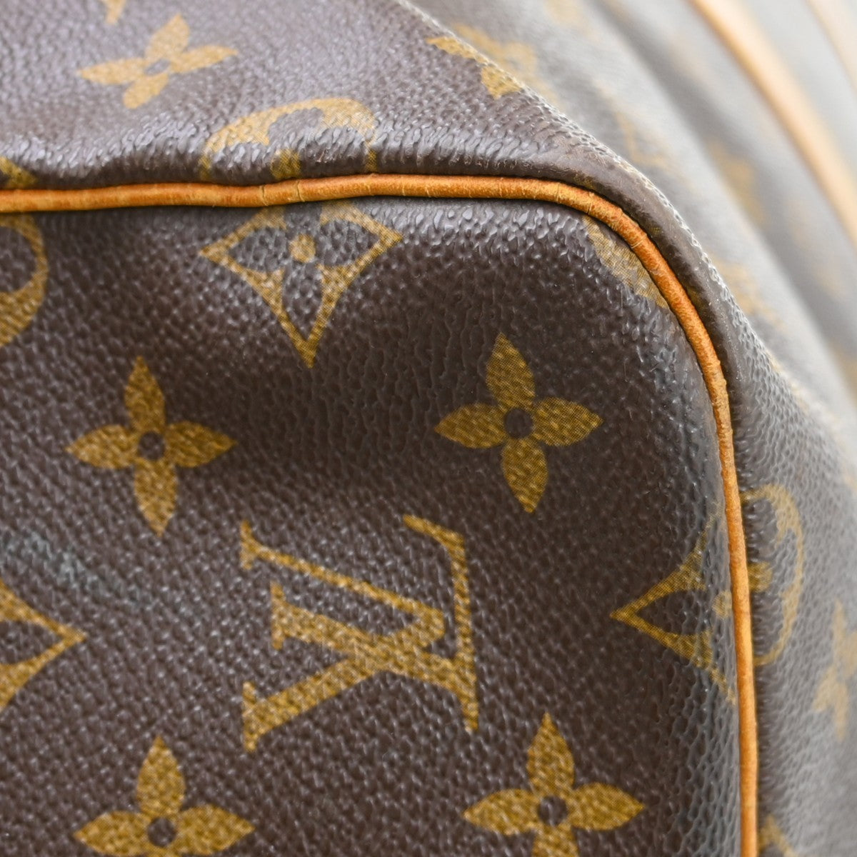 Louis Vuitton Keepall Bag Monogram Canvas Brown Canvas Travel Bag Bag (Pre-Owned)