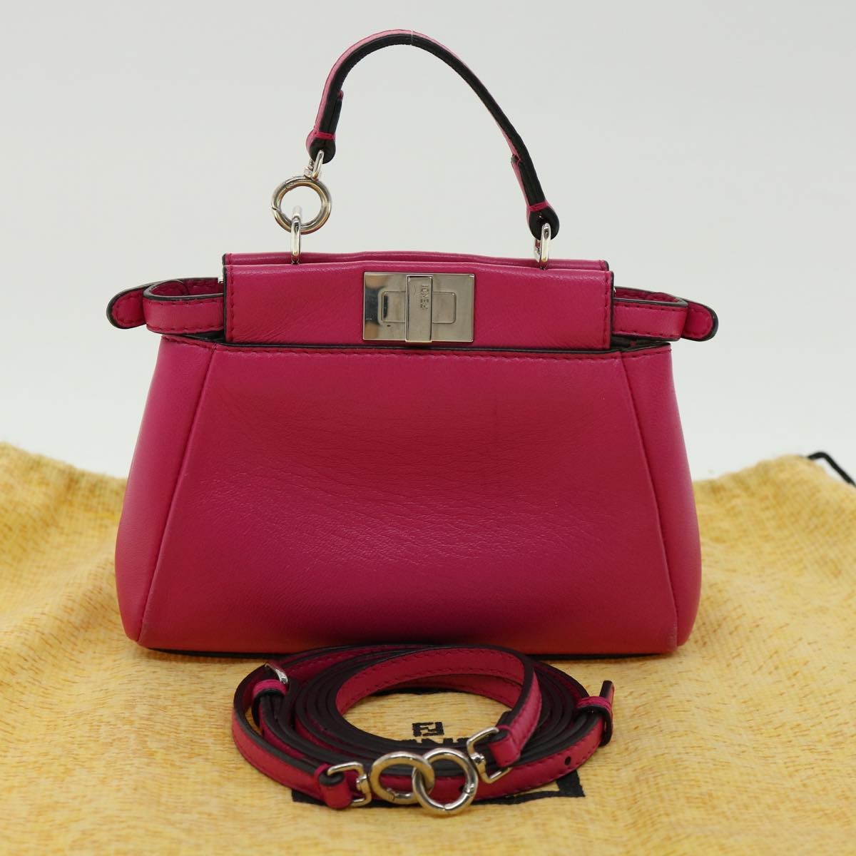 Fendi Peekaboo Bag Leather Pink Leather Handbag (Pre-Owned)