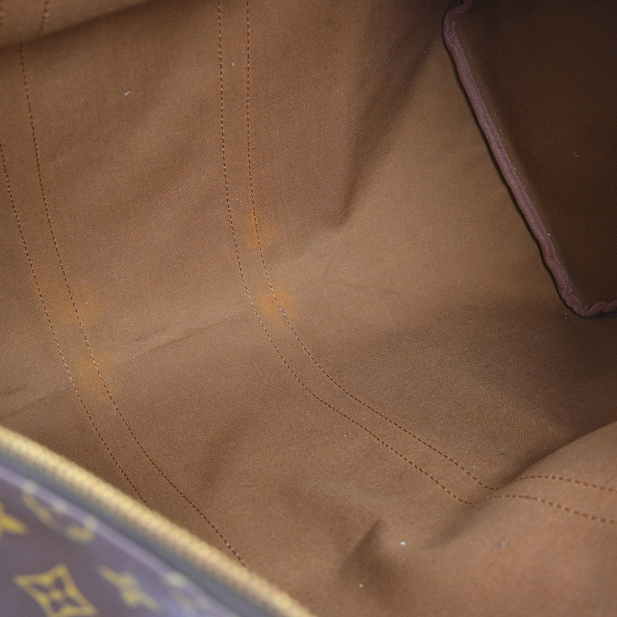 Louis Vuitton Keepall Bag Monogram Canvas Brown Canvas Travel Bag Bag (Pre-Owned)