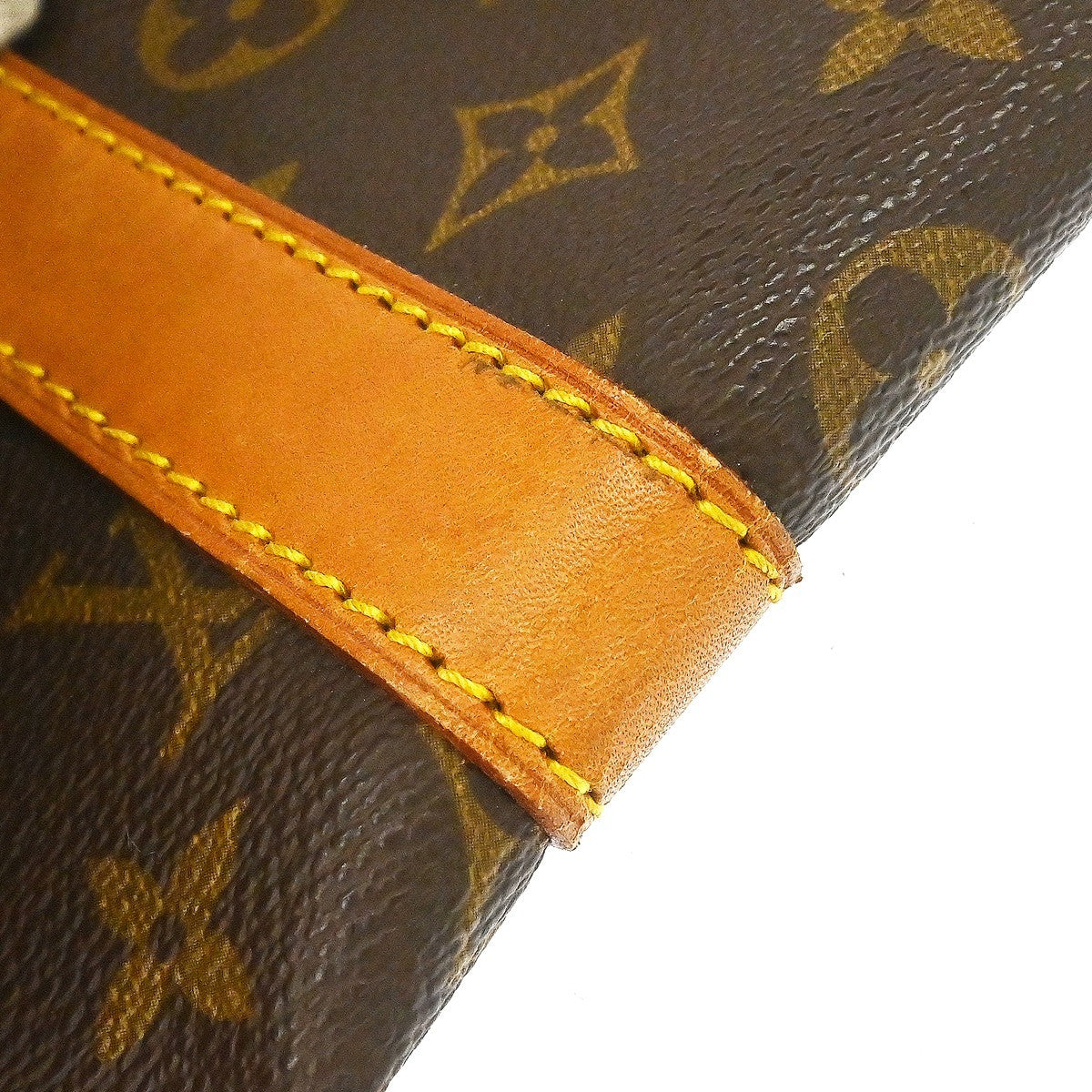 Louis Vuitton Keepall Bandouliere Bag Monogram Canvas Brown Canvas Travel Bag Bag (Pre-Owned)