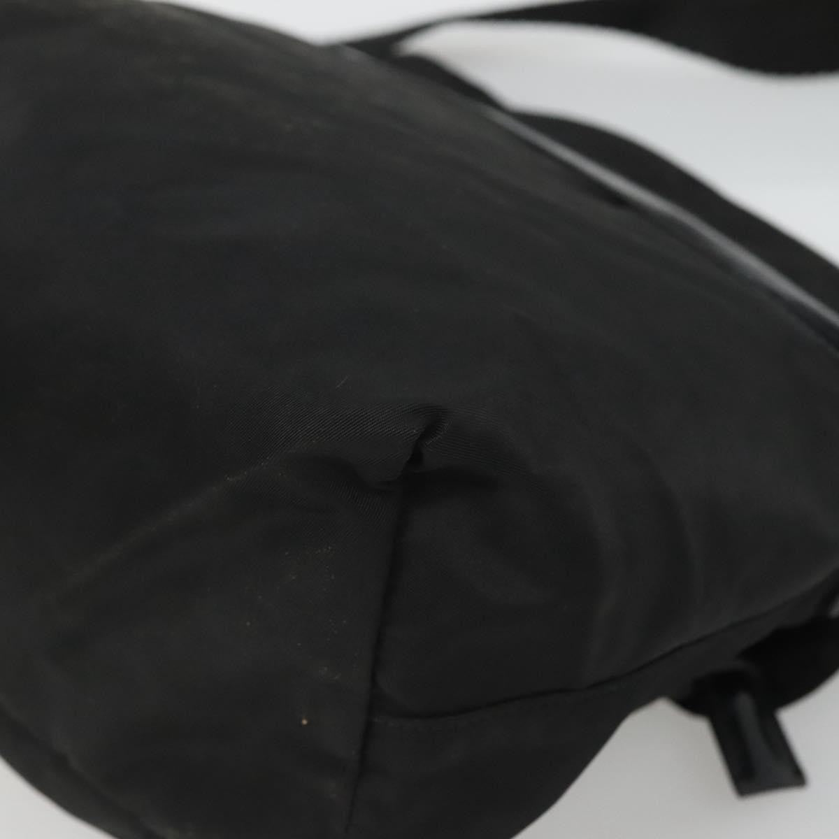 Prada Buckle Messenger Bag Tessuto Black Nylon Shoulder Bag Bag (Pre-Owned)