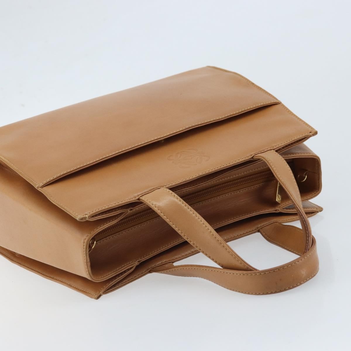 Loewe Anagram Handbag Leather Brown Leather Handbag (Pre-Owned)