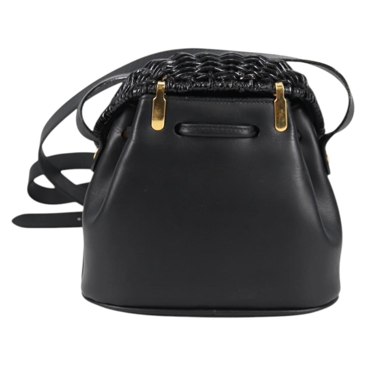Salvatore Ferragamo Gancini Shoulder Bag Leather Black Leather Shoulder Bag Bag (Pre-Owned)