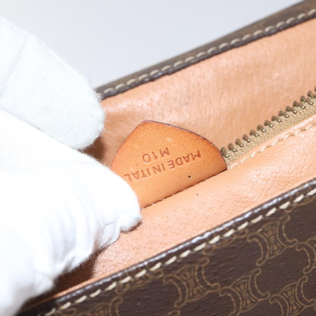 Celine Vintage Macadam Circle Logo Shoulder Bag Canvas And Leather Brown Canvas Shoulder Bag Bag (Pre-Owned)