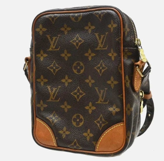 Louis Vuitton Amazone Monogram Canvas Brown Canvas Shoulder Bag Bag (Pre-Owned)