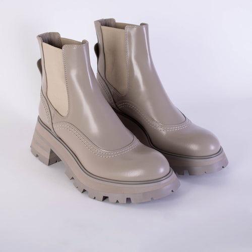 Alexander McQueen Elegant Taupe Brushed Leather Chelsea Women's Boots