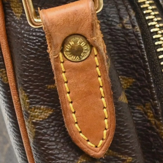 Louis Vuitton Amazone Monogram Canvas Brown Canvas Shoulder Bag Bag (Pre-Owned)