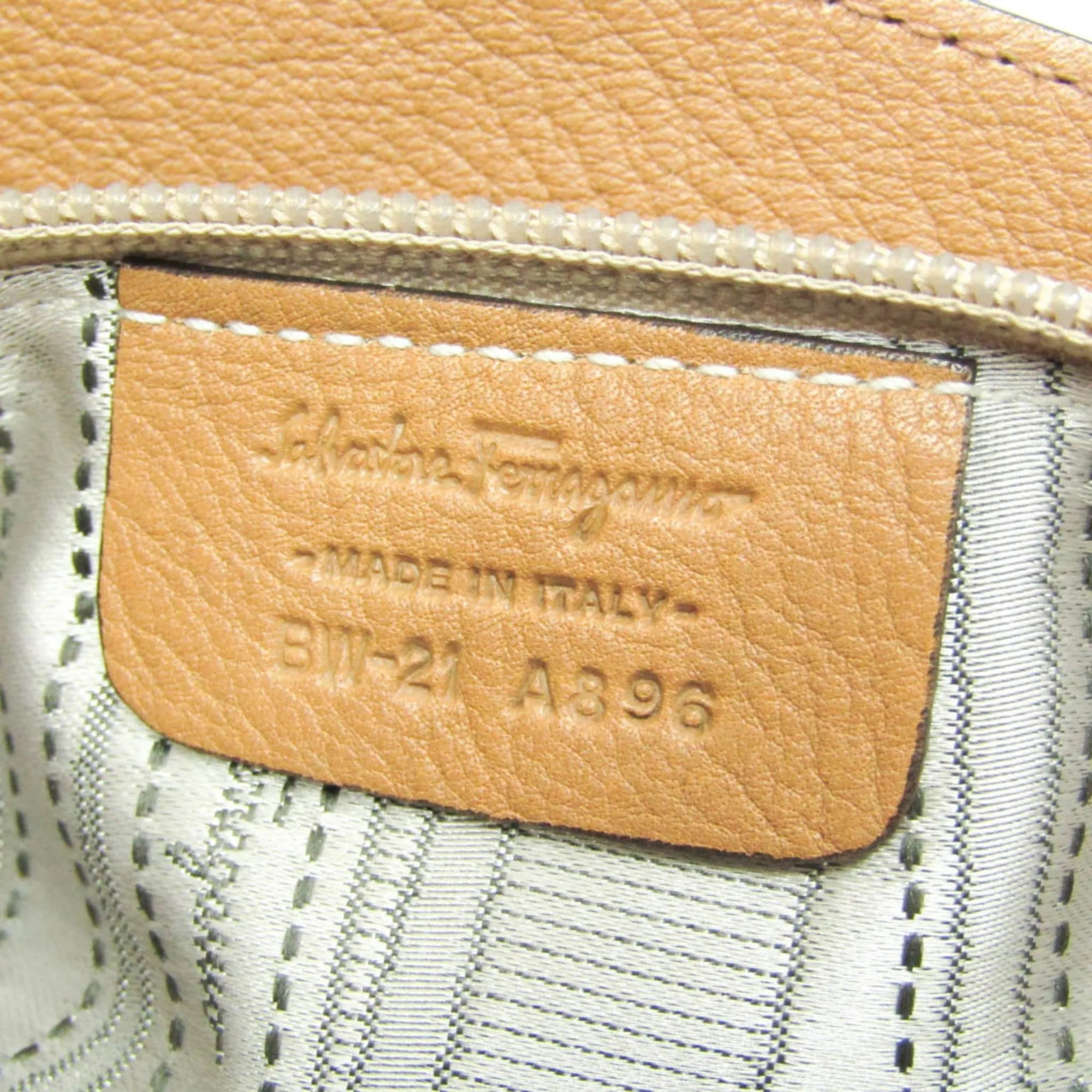 Salvatore Ferragamo Gancini Leather Brown Leather Shoulder Bag Bag (Pre-Owned)