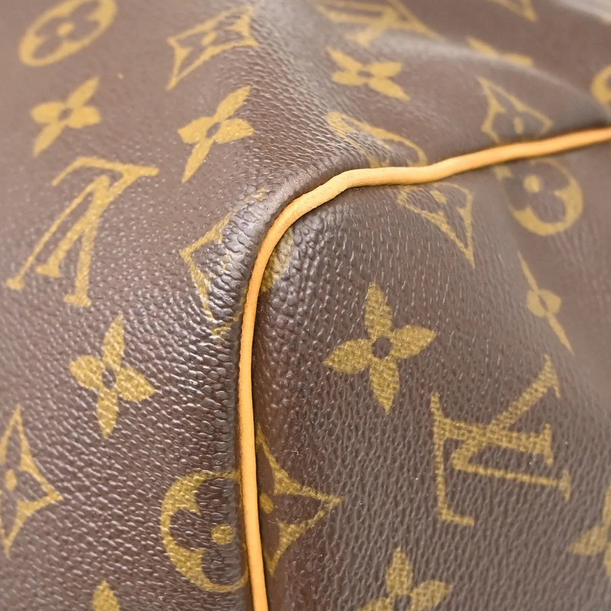 Louis Vuitton Keepall Bag Monogram Canvas Brown Canvas Travel Bag Bag (Pre-Owned)