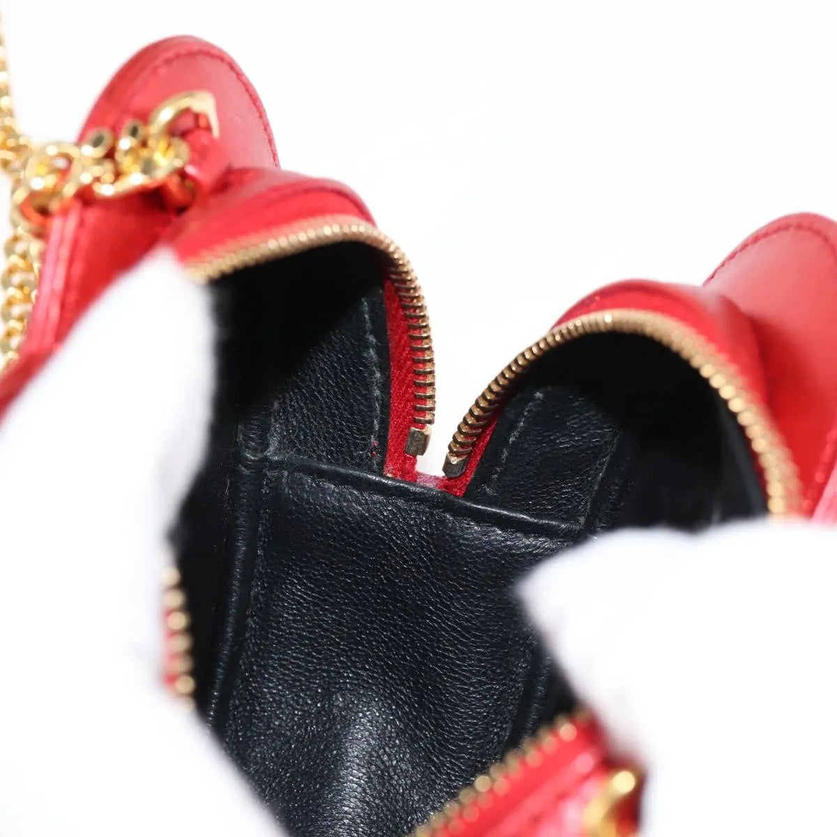 Saint Laurent Love Heart Chain Bag Leather Red_Gold Leather Wallets Accessory (Pre-Owned)