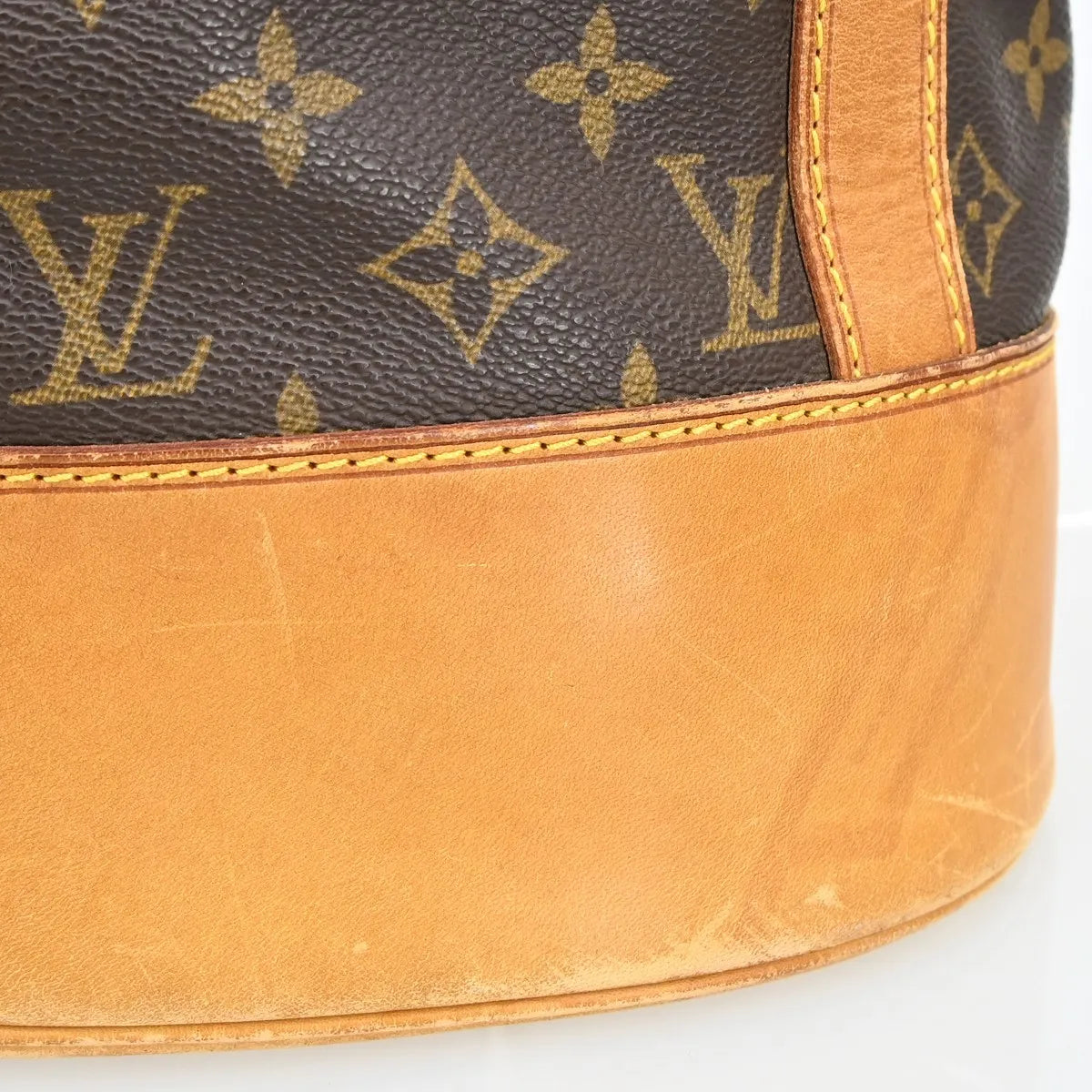 Louis Vuitton Randonnee Monogram Canvas Brown Canvas Shoulder Bag Bag (Pre-Owned)