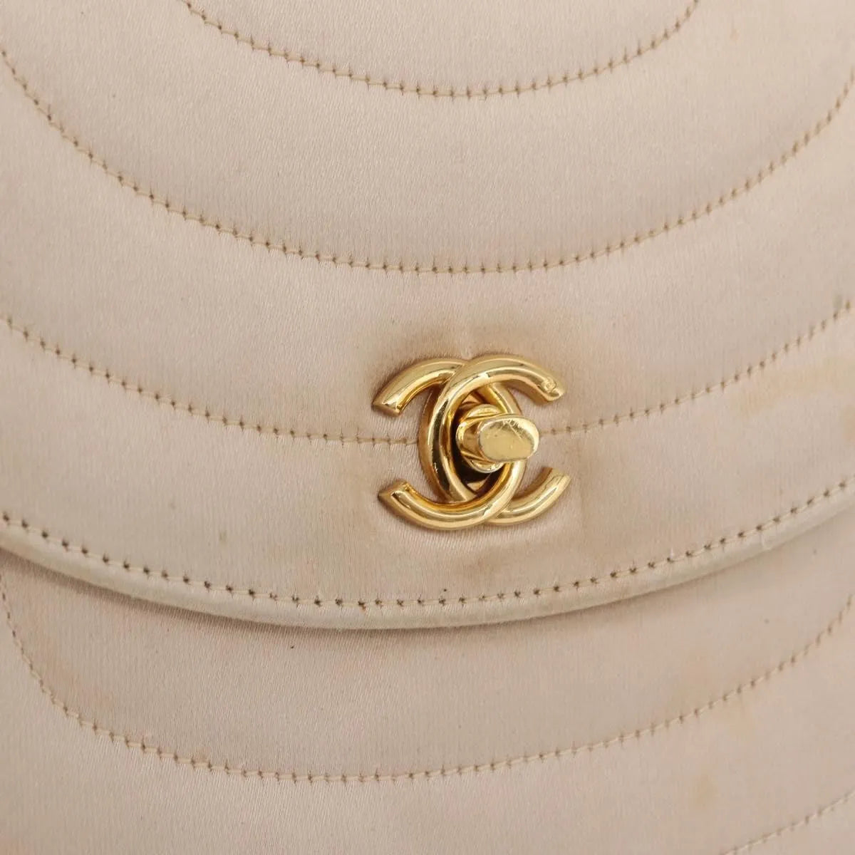 Chanel Vintage Round Flap Satin Beige Satin Shoulder Bag Bag (Pre-Owned)
