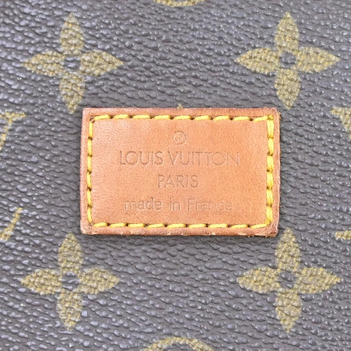 Louis Vuitton Saumur Monogram Brown Canvas Shoulder Bag Bag (Pre-Owned)