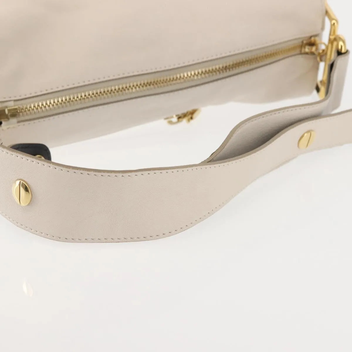 Chloe Vanessa Leather Beige Leather Shoulder Bag Bag (Pre-Owned)