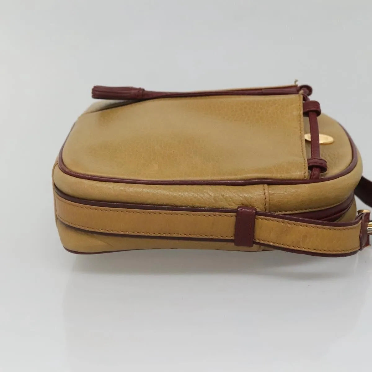 Cartier Tasseled Must De Cartier Leather Yellow Leather Shoulder Bag Bag (Pre-Owned)