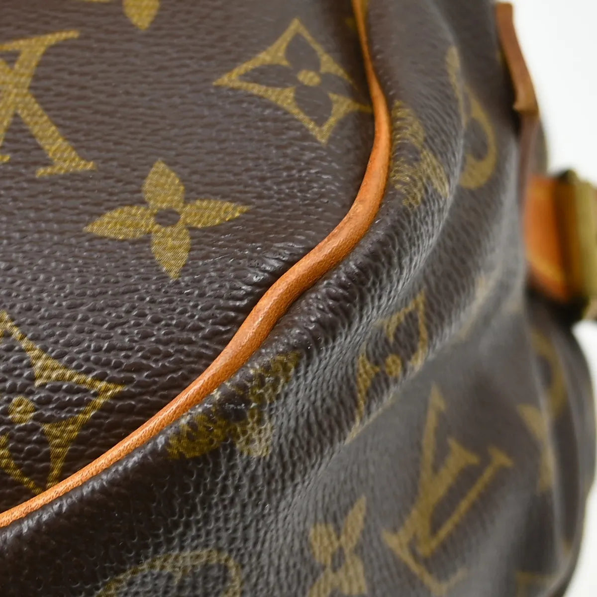 Louis Vuitton Saumur Handbag Monogram Canvas Brown Canvas Shoulder Bag Bag (Pre-Owned)