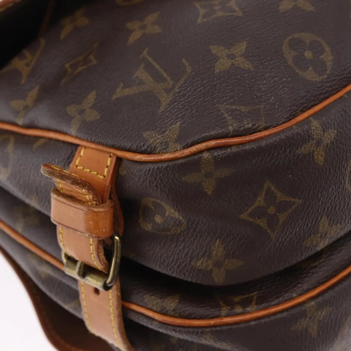 Louis Vuitton Saumur Canvas Brown Canvas Shoulder Bag Bag (Pre-Owned)