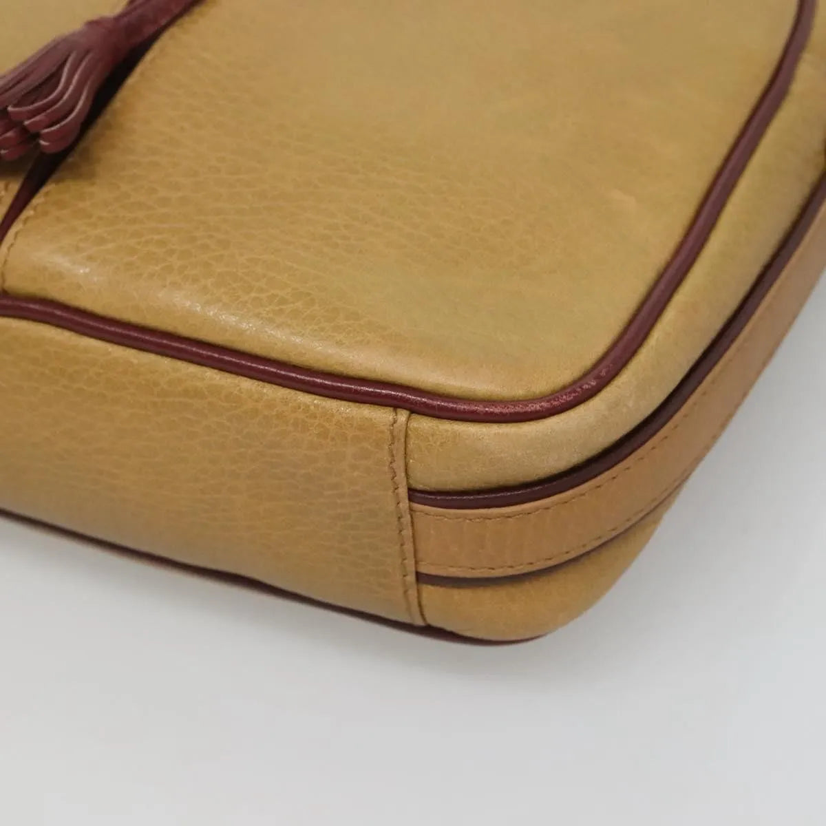 Cartier Tasseled Must De Cartier Leather Yellow Leather Shoulder Bag Bag (Pre-Owned)