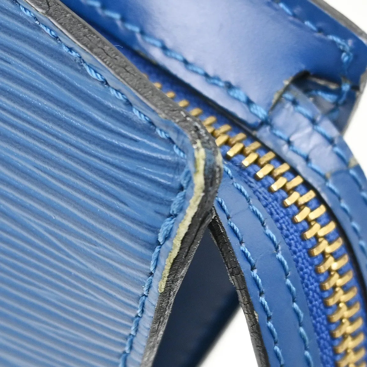 Louis Vuitton Saint Jacques Epi Leather Blue Leather Handbag (Pre-Owned)