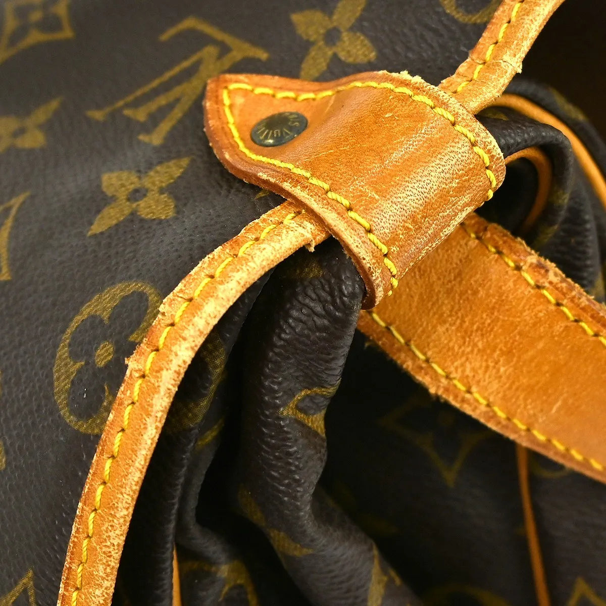 Louis Vuitton Saumur Monogram Canvas Brown Canvas Shoulder Bag Bag (Pre-Owned)