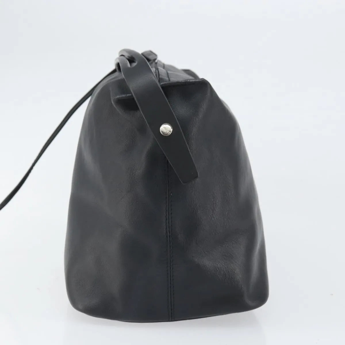 Loewe Vintage Leather Black Leather Handbag (Pre-Owned)