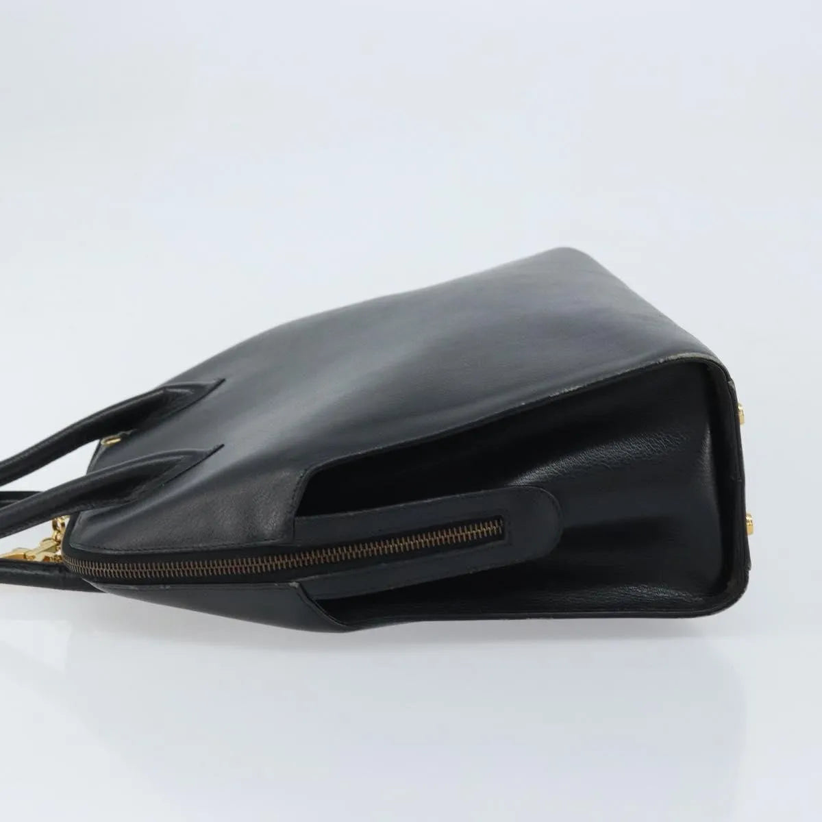 Salvatore Ferragamo Gancini Leather Black Leather Handbag (Pre-Owned)